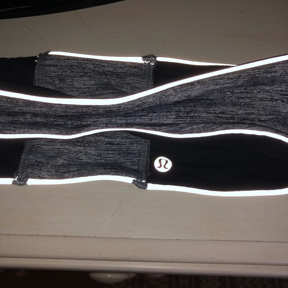 Lululemon headband - Picture 2 of 6